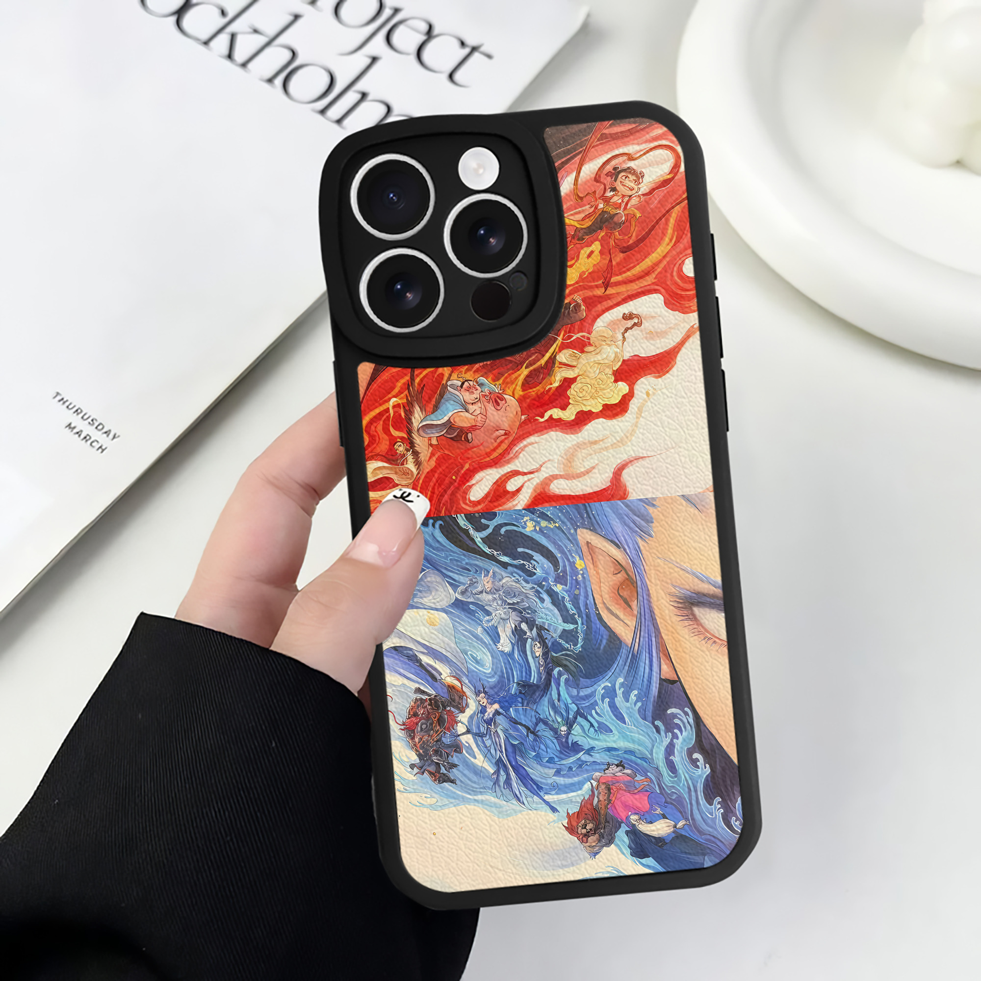 （画像用） Ne Zha 2 ナタ 魔童の大暴れ 【iPhone 16シリーズ対応】シリコンスマホケース（レザー調） 材質：シリコン